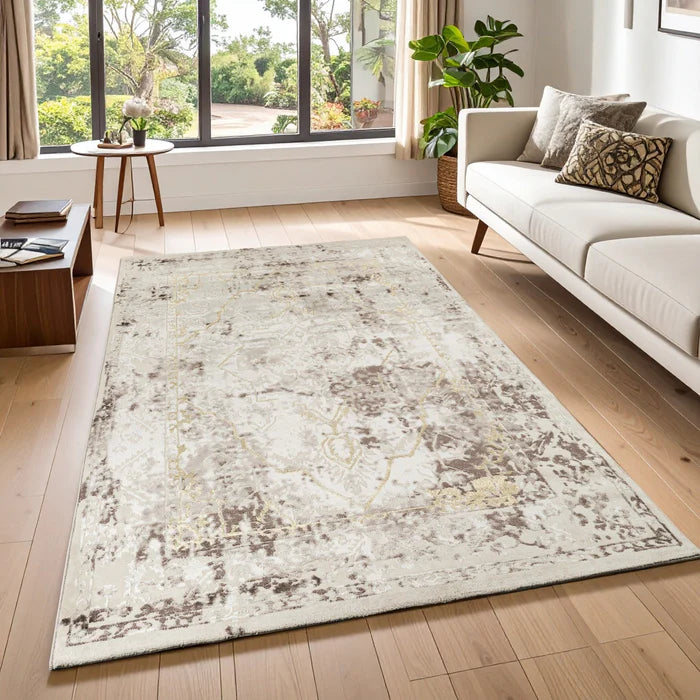 Marmaris T044A modern area rug - distressed traditional pattern detail